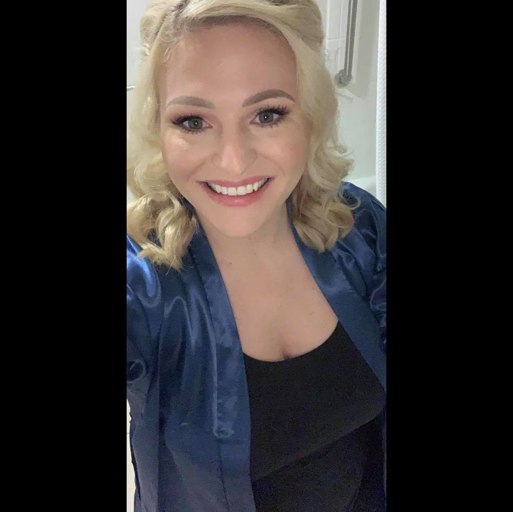 Meet your Posher, Brittney